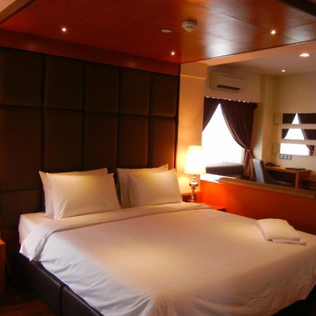 C'Haya Hotel Kota Kinabalu Eksteriør bilde
