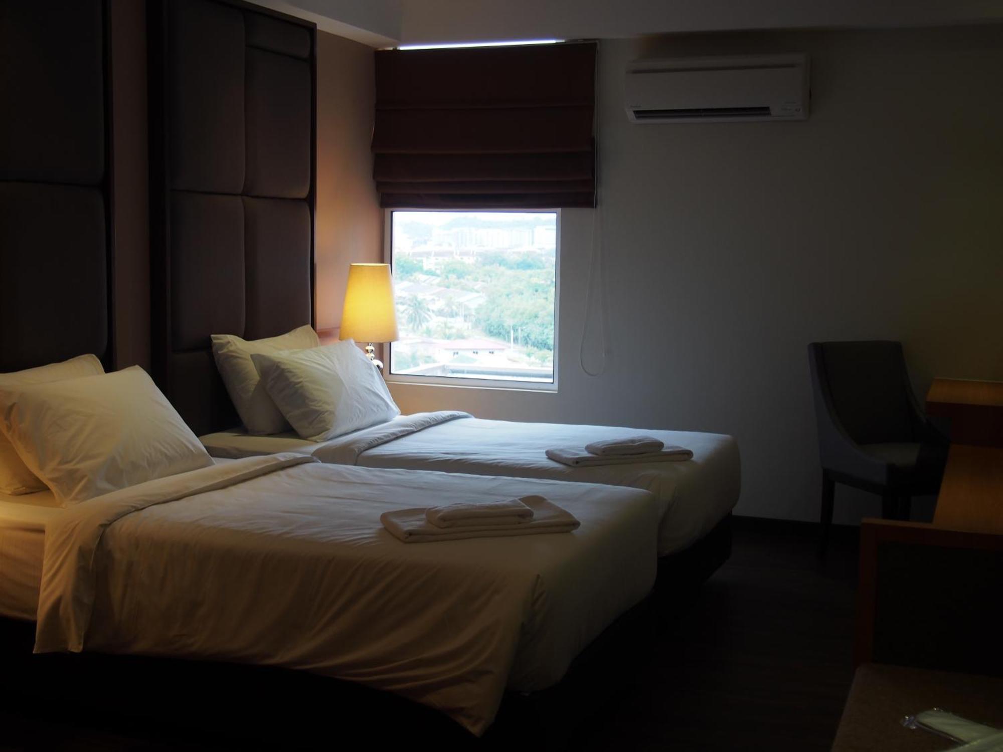 C'Haya Hotel Kota Kinabalu Rom bilde
