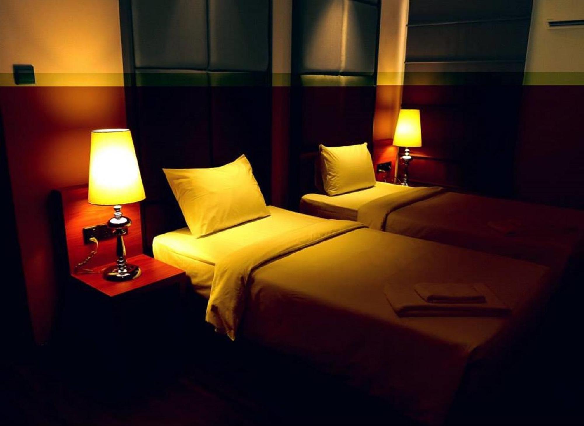 C'Haya Hotel Kota Kinabalu Rom bilde