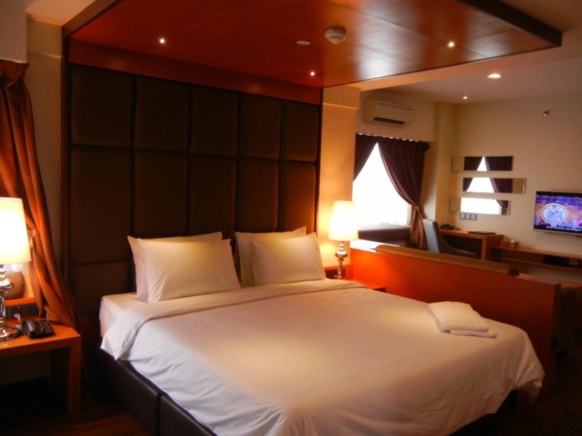 C'Haya Hotel Kota Kinabalu Eksteriør bilde