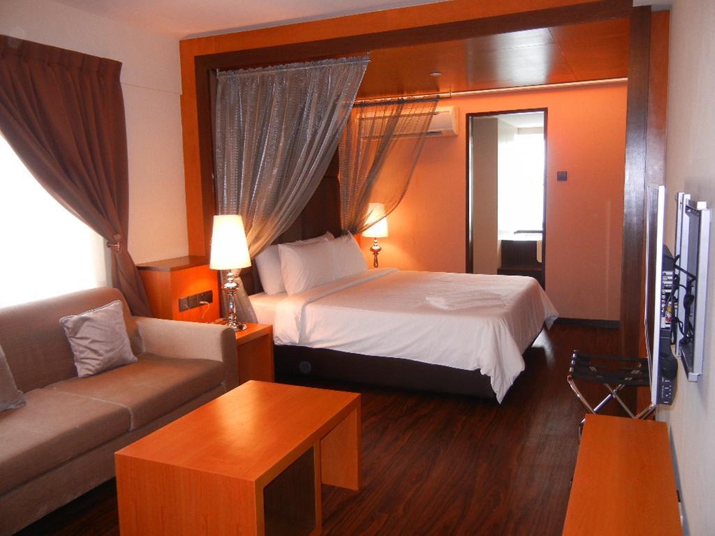 C'Haya Hotel Kota Kinabalu Rom bilde