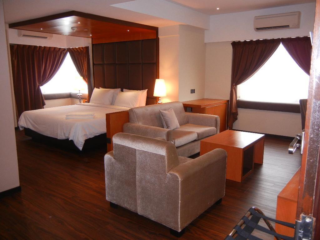 C'Haya Hotel Kota Kinabalu Rom bilde